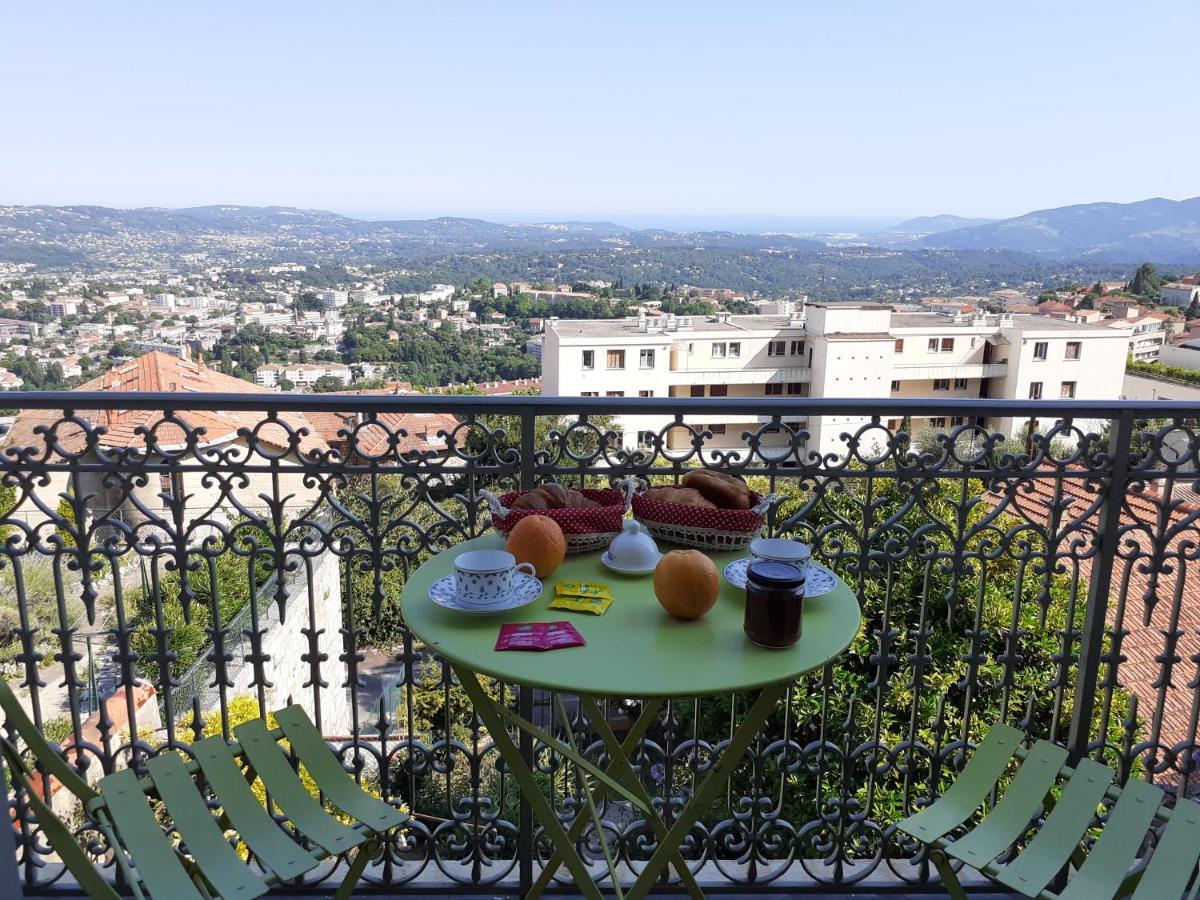 Les Palmiers Acomodação com café da manhã Grasse Exterior foto