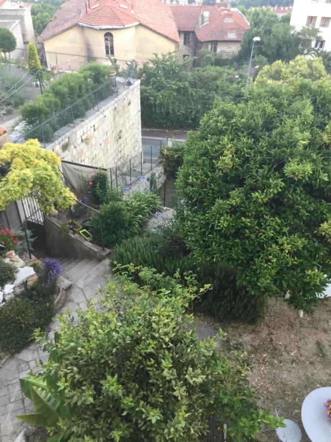 Les Palmiers Acomodação com café da manhã Grasse Exterior foto
