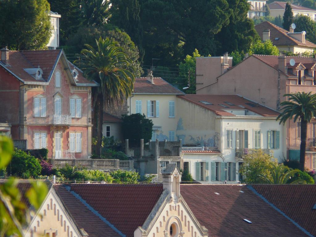 Les Palmiers Acomodação com café da manhã Grasse Exterior foto